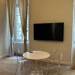 Les Di - Cavour Parme