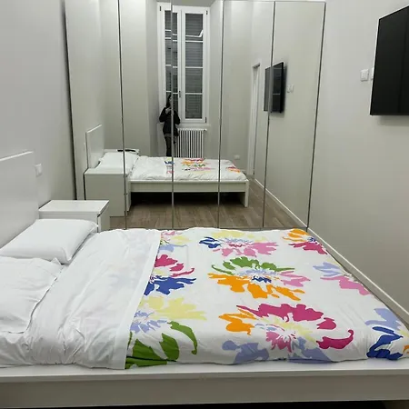 Les Di - Cavour Apartment Parma