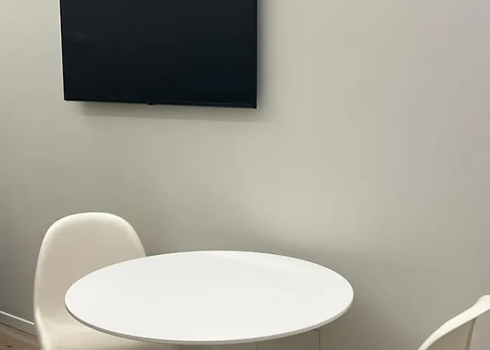 Les Di - Cavour * Parma